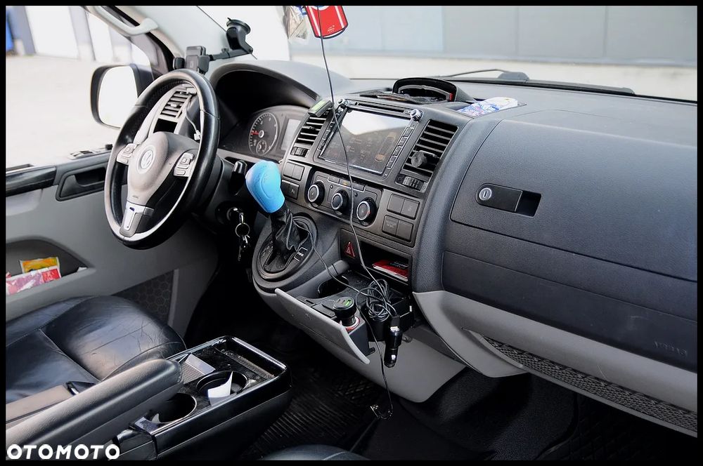 Volkswagen Transporter - 27