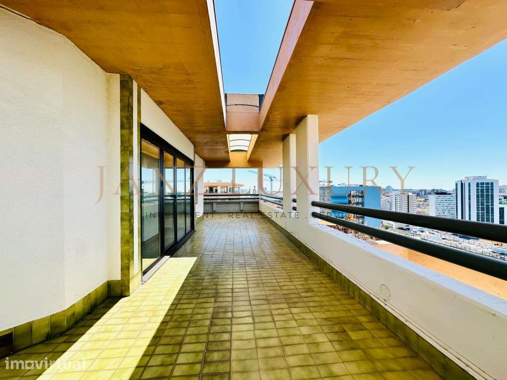 Apartamento Exclusivo T3 para Arrendamento - Avenidas Novas - Grande imagem: 3/30