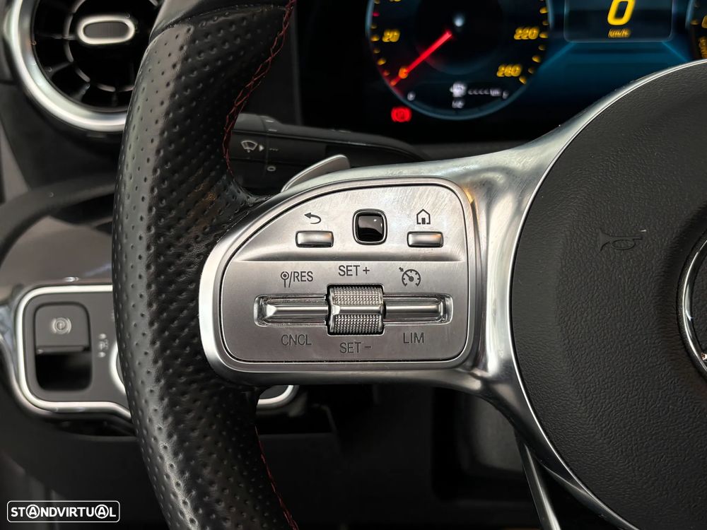 Mercedes-Benz A 250 Limousine - 15