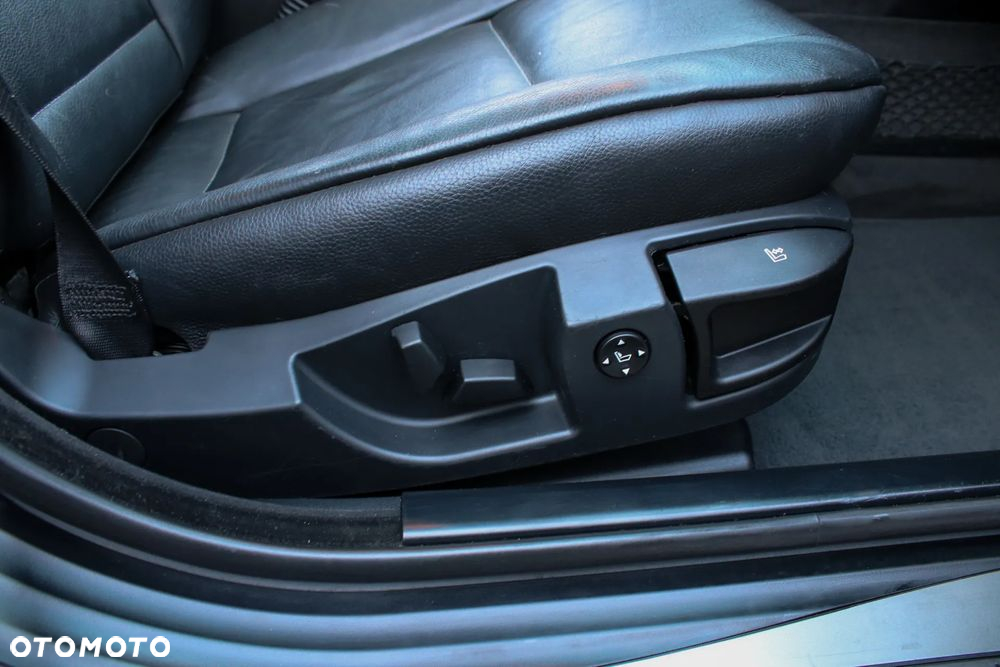 BMW Seria 5 - 33