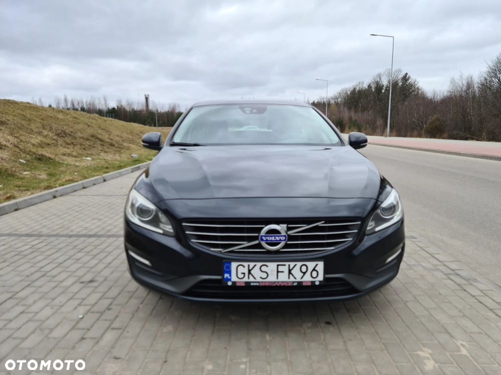 Volvo V60 D4 Drive-E Momentum - 6