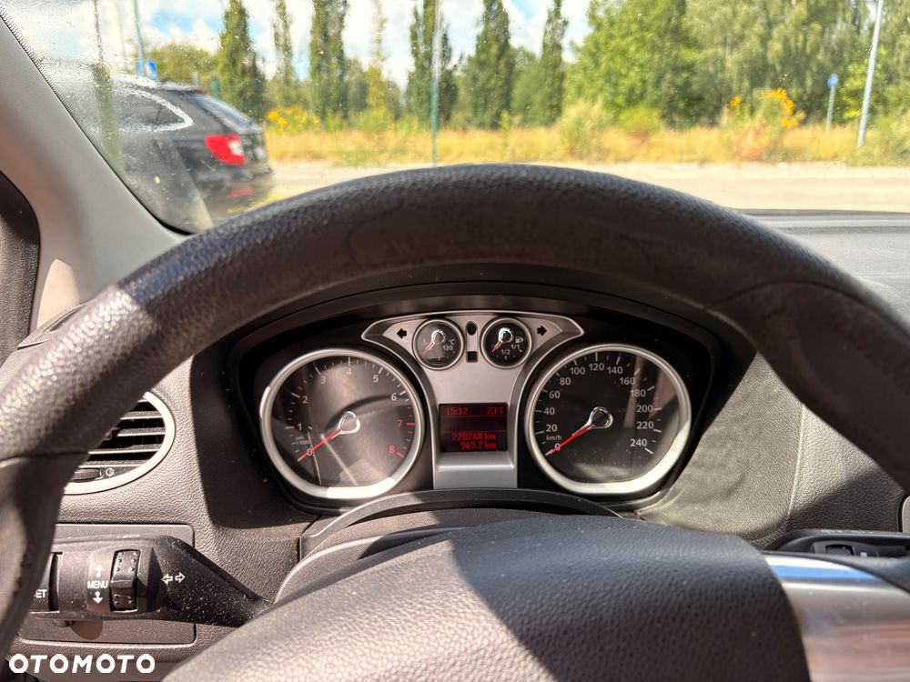 Ford Focus 1.6 Trend - 2
