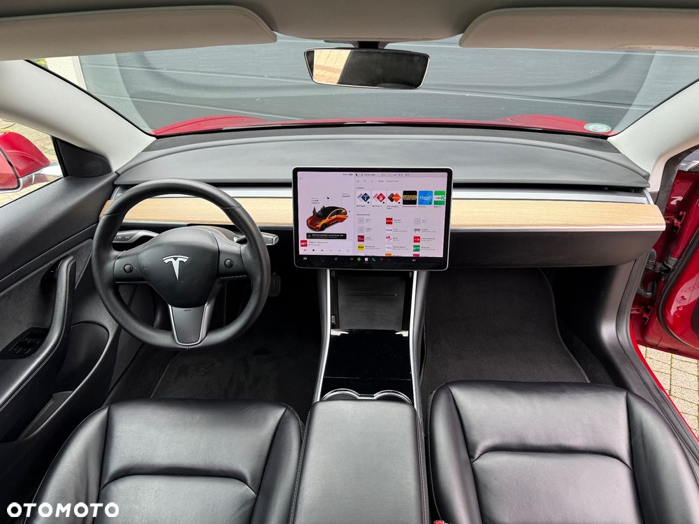 Tesla Model 3 - 20