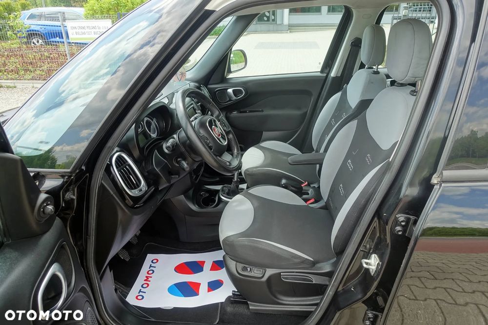 Fiat 500L 1.4 16V Urban Edition - 13