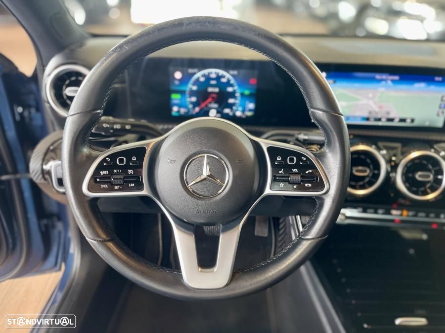 Mercedes-Benz A 250 e Style Plus - 13