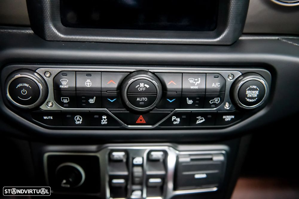 Jeep Wrangler Unlimited 2.0 T-GDI Hardtop AWD Auto Rubicon - 28