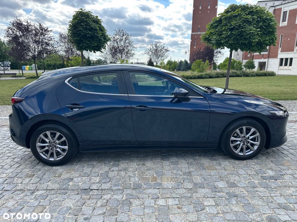 Mazda 3 e-SKYACTIV-G 2.0 M HYBRID - 16