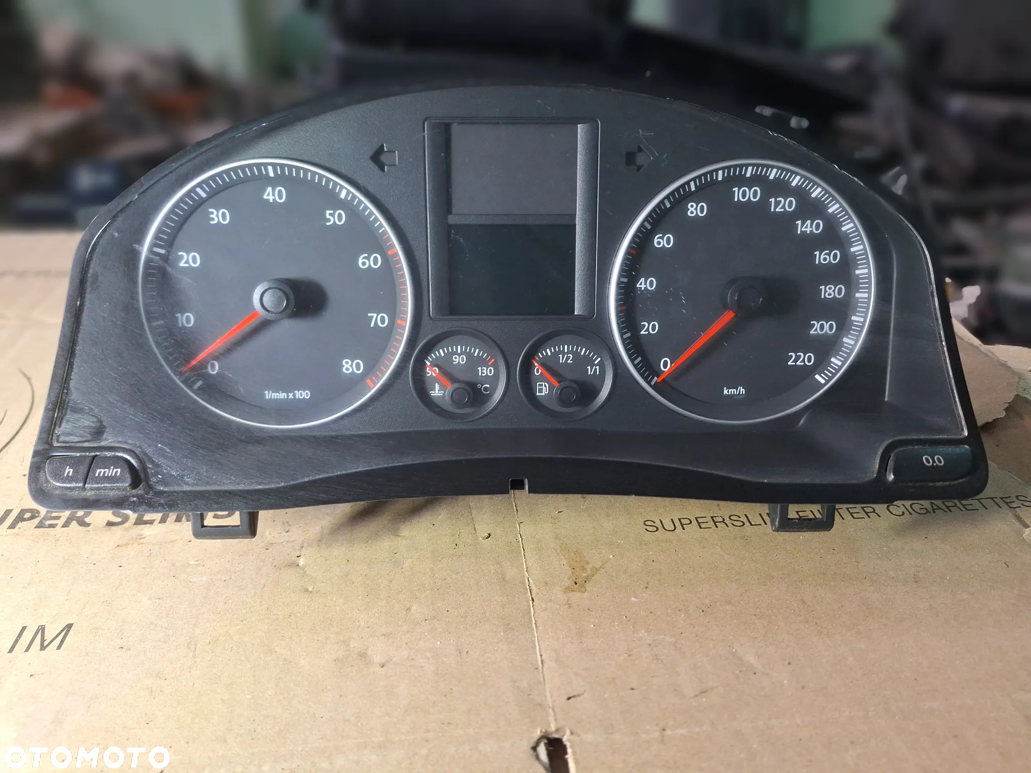 VW Golf V 5  licznik zegary 1K0920864  1K0920864B   (55/1)  (55/2) - 2