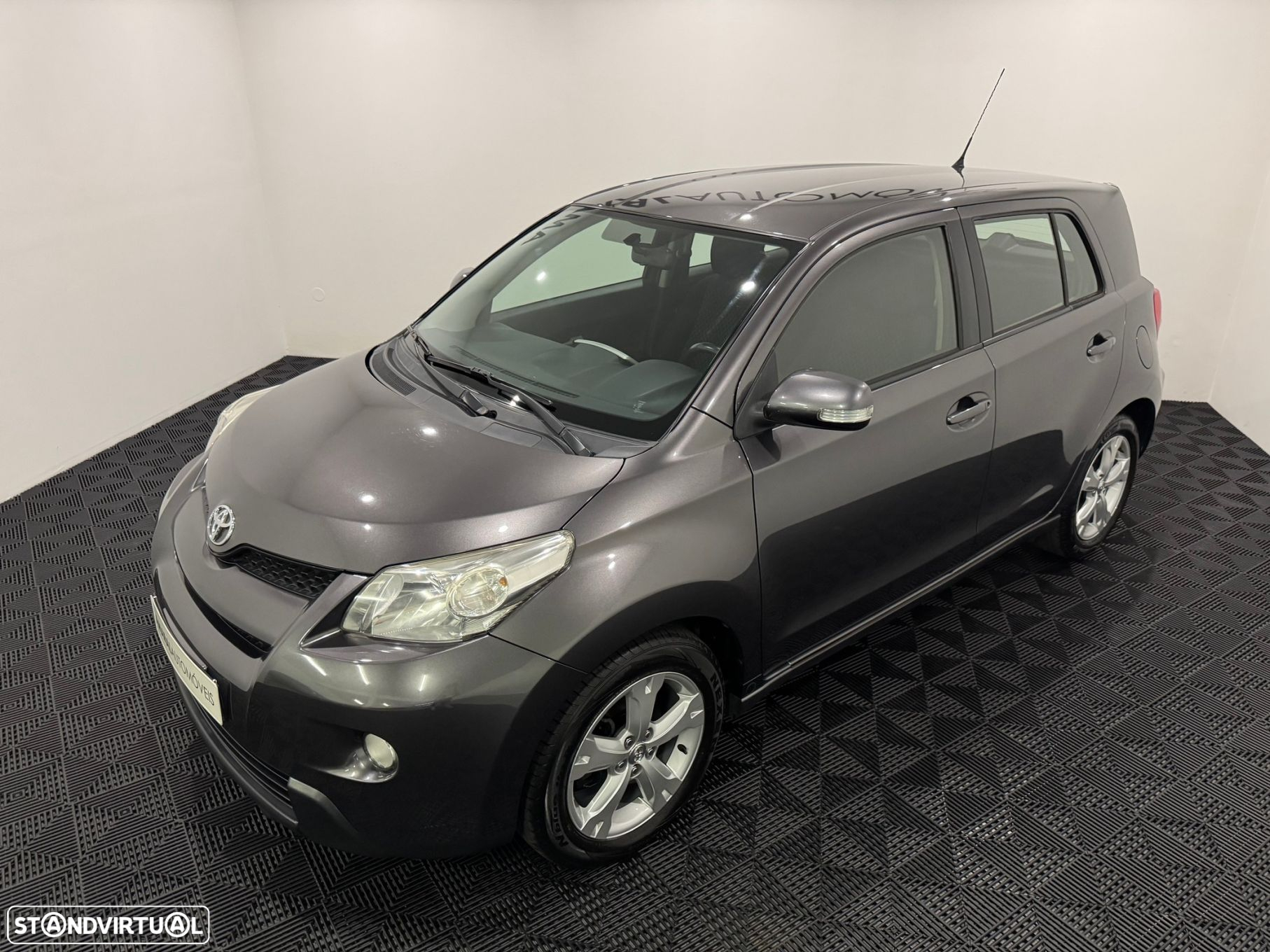 Toyota Urban Cruiser 1.33 VVT-i Sol - 17