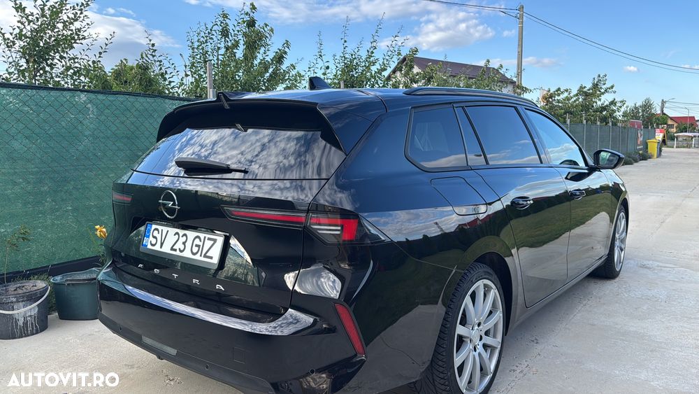 Opel Astra 1.2L Turbo Start/Stop Edition - 2