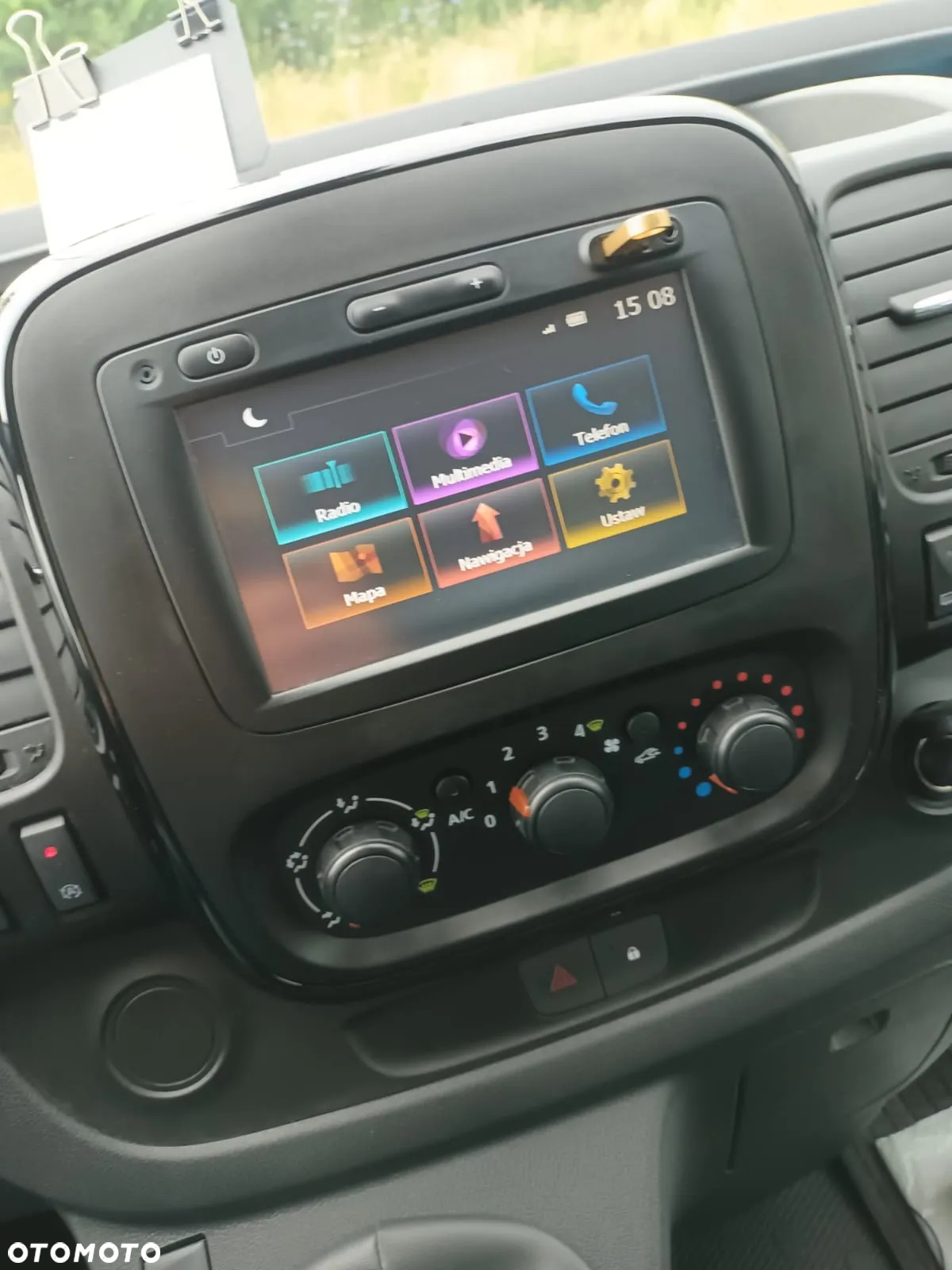 Opel Vivaro - 11