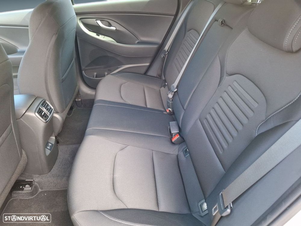 Hyundai i30 1.0 T-GDI Style Plus - 14