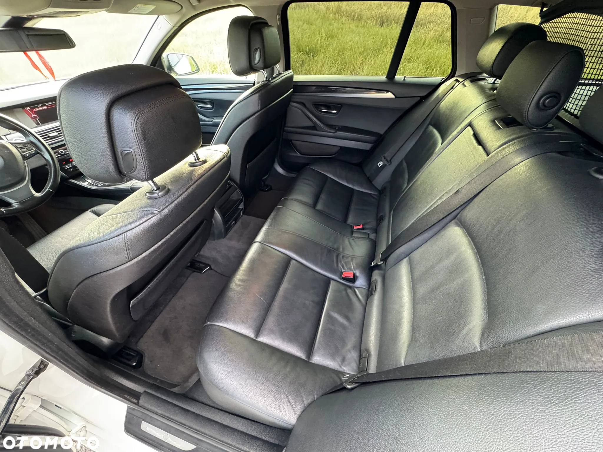 BMW Seria 5 520d Touring - 22