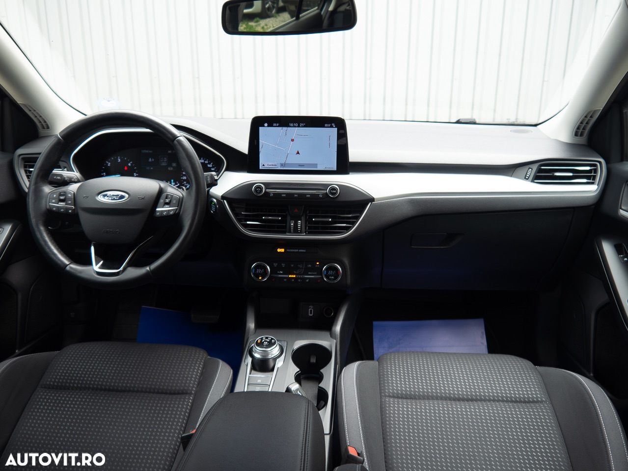 Ford Focus Turnier 1.5 EcoBlue Start-Stopp-System Aut. TITANIUM - 41