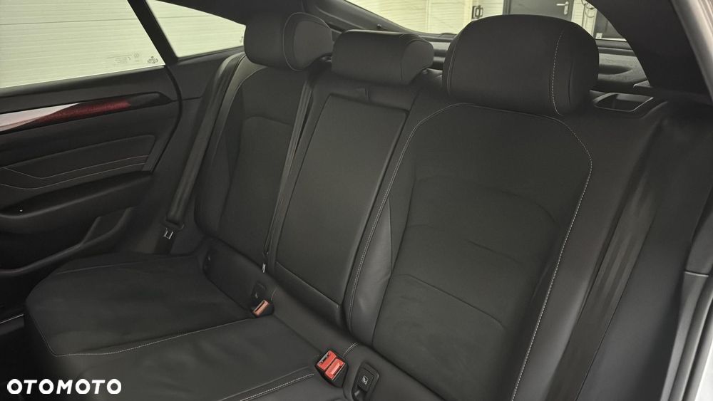 Volkswagen Arteon 2.0 TDI R-Line DSG - 19
