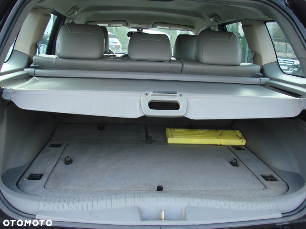 Jeep Grand Cherokee - 22