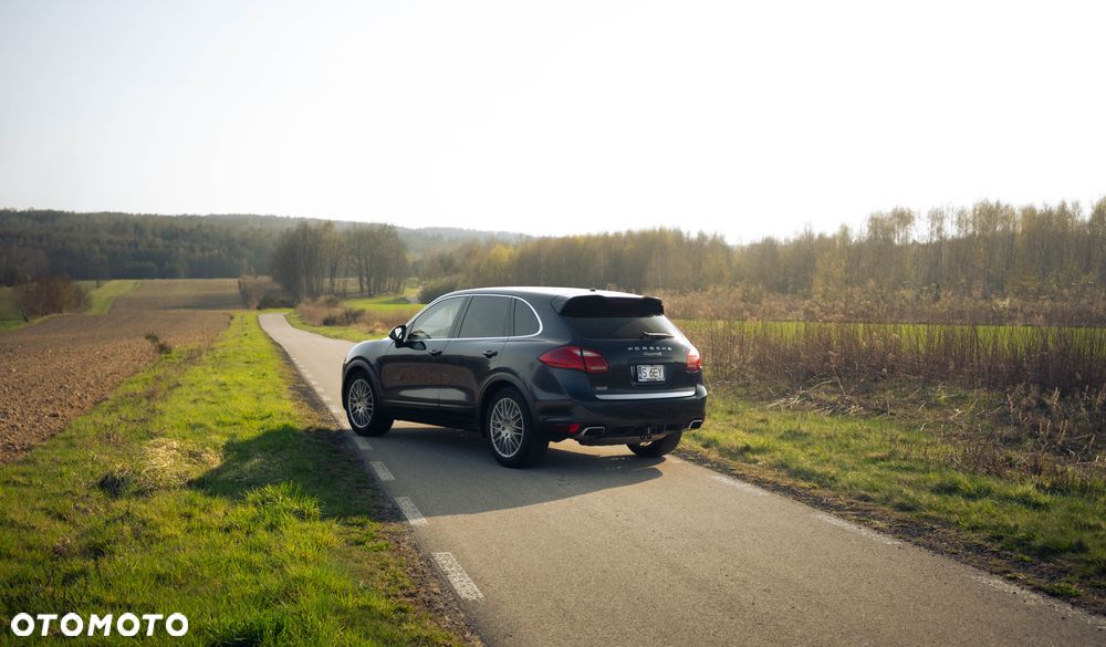 Porsche Cayenne S - 5