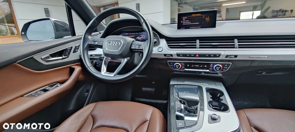 Audi Q7 3.0 TFSI Quattro Tiptronic - 17
