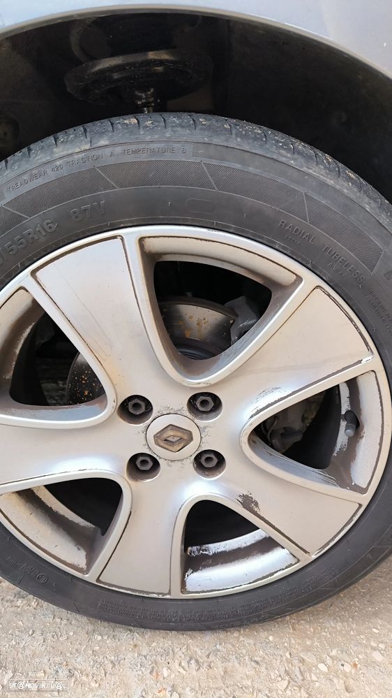 Renault Clio 0.9 TCE Dynamique S - 3