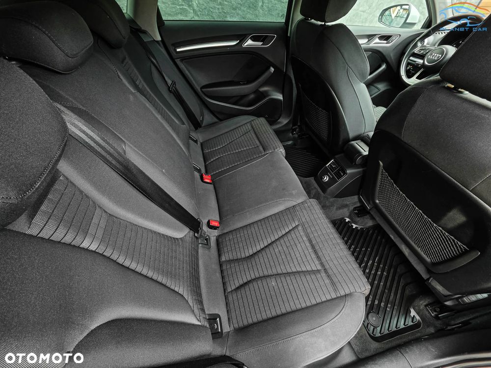 Audi A3 Sportback 1.6 TDI (clean diesel) Attraction - 18