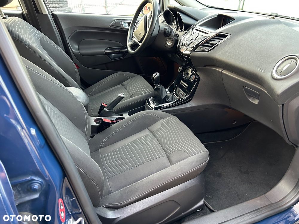 Ford Fiesta - 13