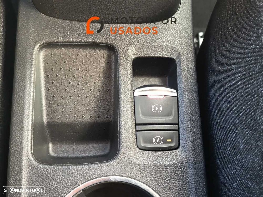 Renault Captur 1.0 TCe Techno - 17