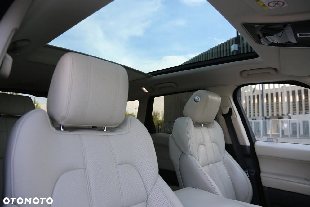 Land Rover Range Rover Sport - 24