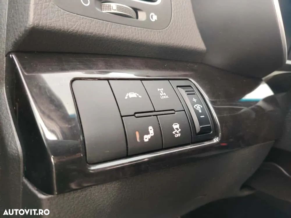 Kia Sorento 2.2 CRDi AWD Aut. Platinum Edition - 12