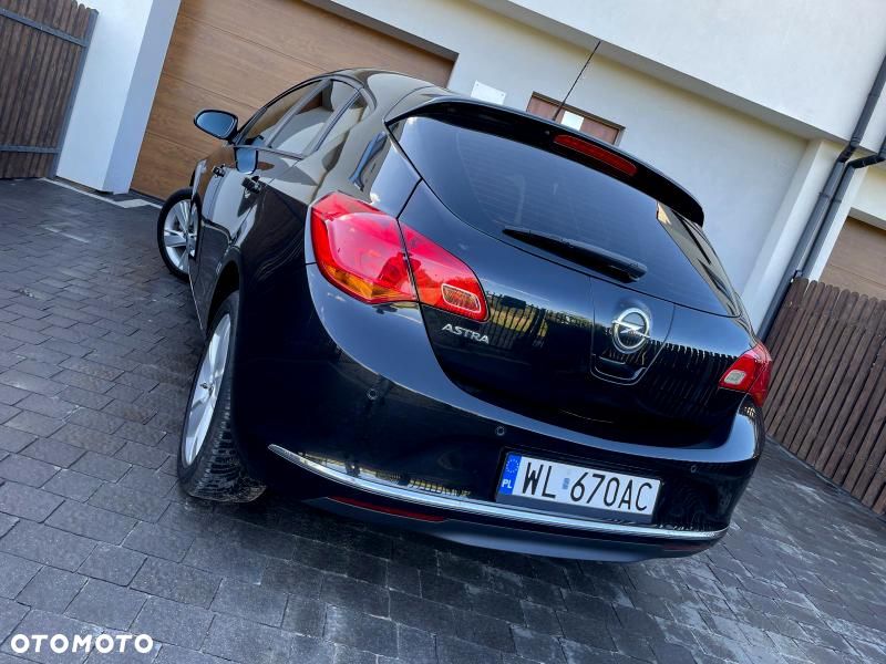 Opel Astra - 24
