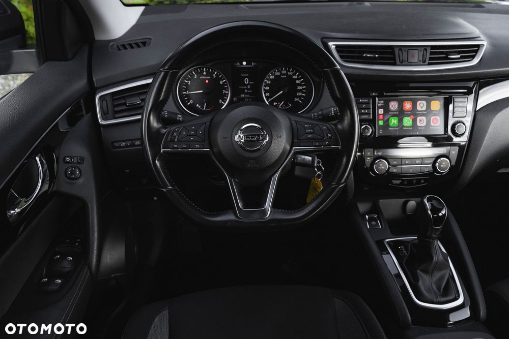 Nissan Qashqai 1.3 DIG-T DCT N-CONNECTA - 20