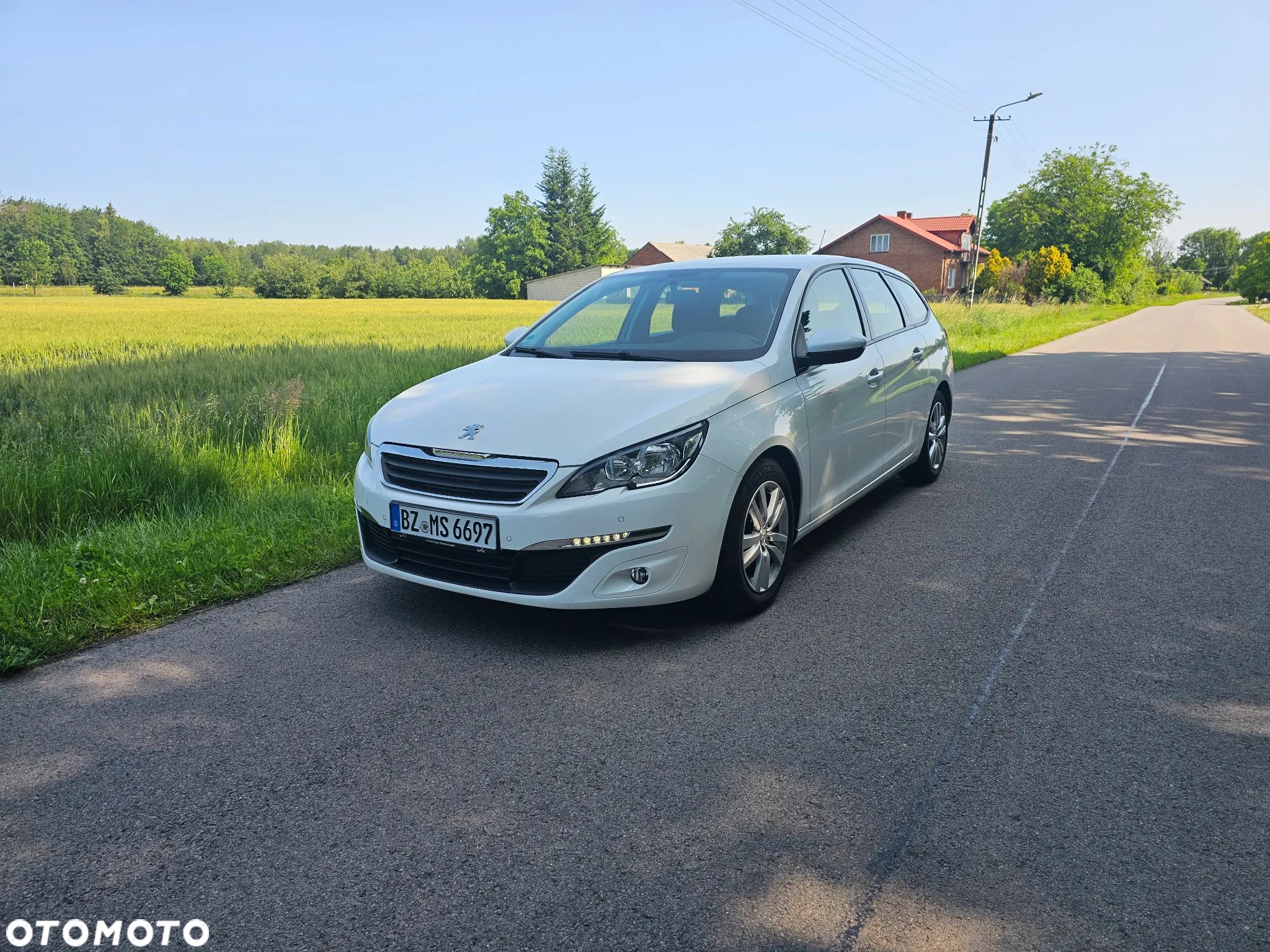 Peugeot 308 SW 1.6 BlueHDi Allure S&S - 1