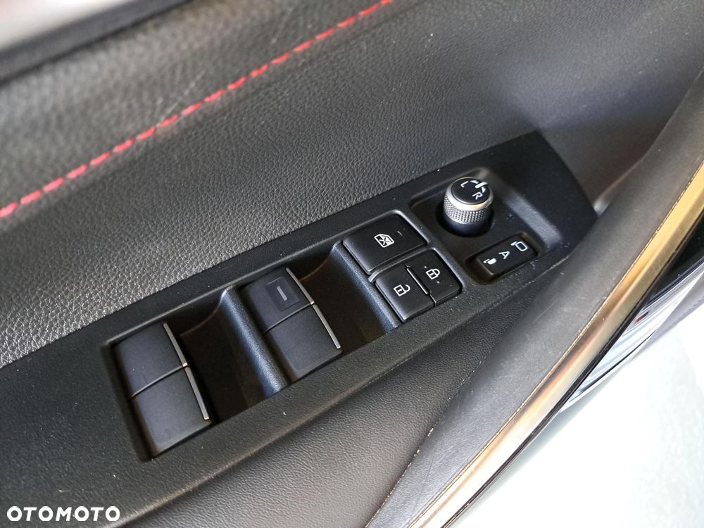 Toyota Corolla 2.0 Hybrid GR Sport Dynamic - 30