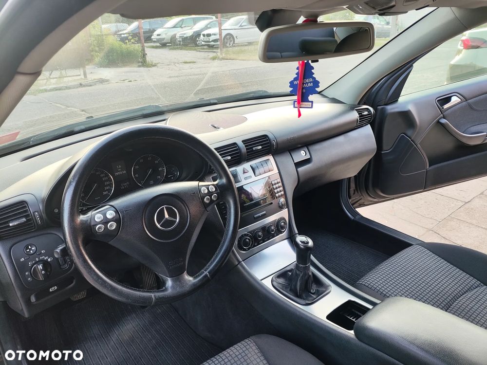 Mercedes-Benz Klasa C 200 Kompressor - 4