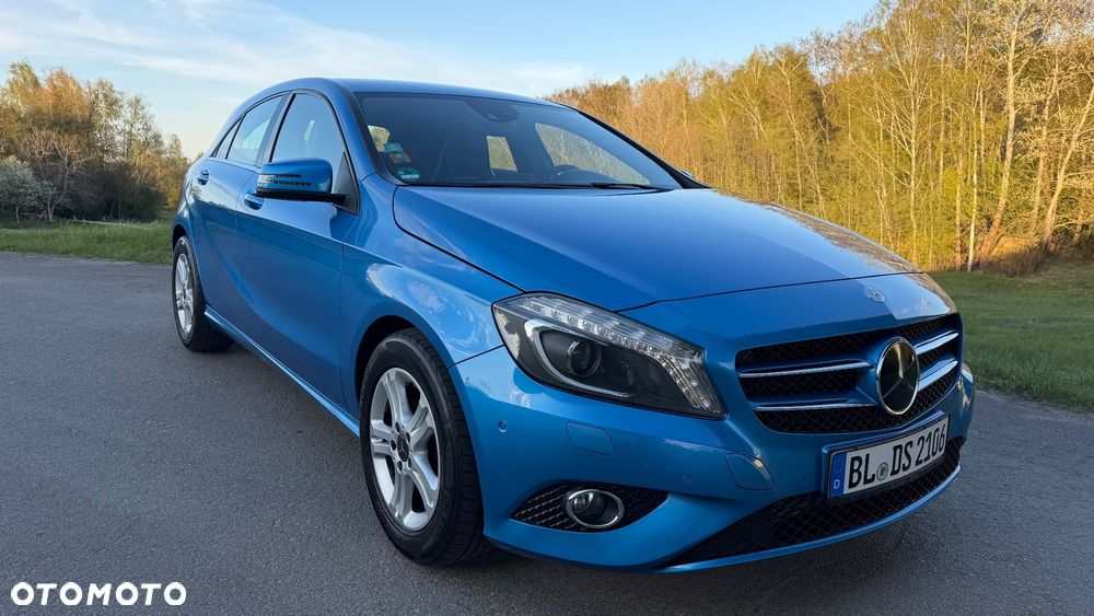 Mercedes-Benz Klasa A 180 (BlueEFFICIENCY) - 3