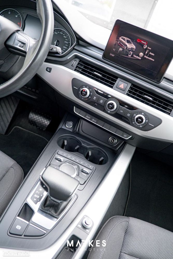 Audi A4 Avant 35 TDI Design S tronic - 35