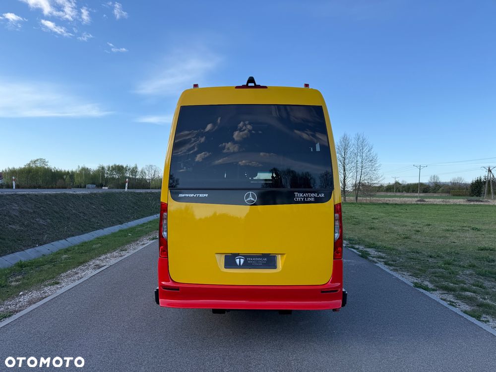 Mercedes-Benz Sprinter 517 - 10