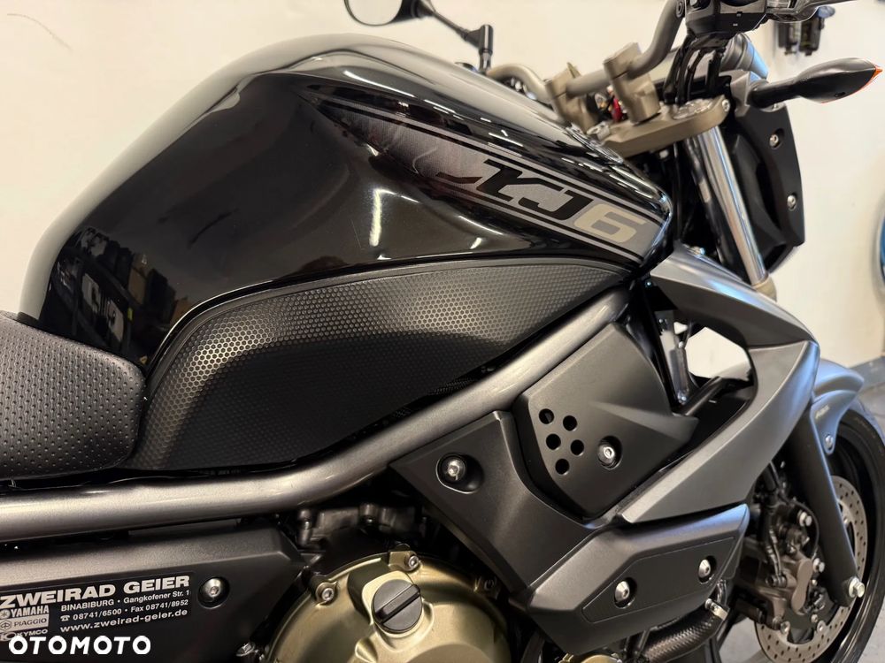 Yamaha XJ - 33