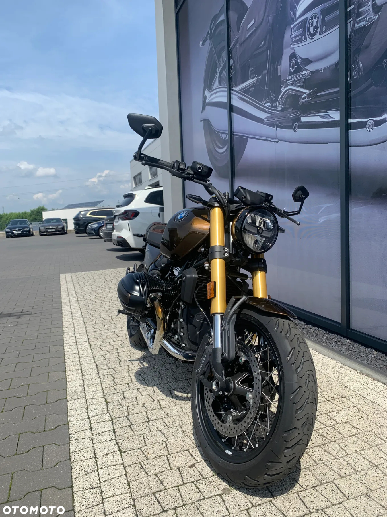 BMW R - 11