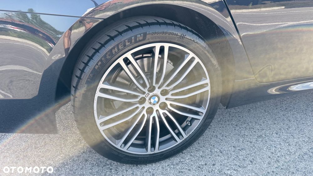 BMW Seria 5 530d xDrive Sport Line - 24