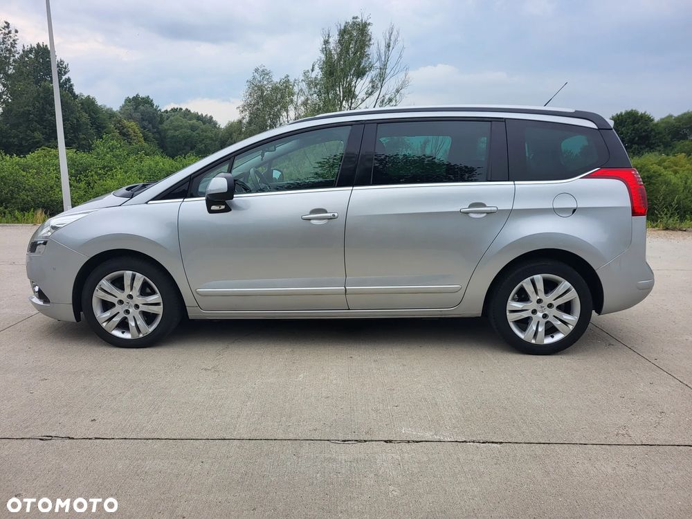 Peugeot 5008 - 4