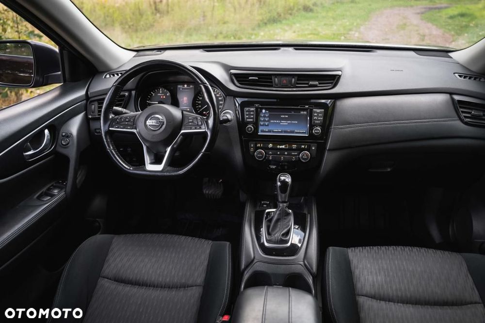Nissan X-Trail - 4