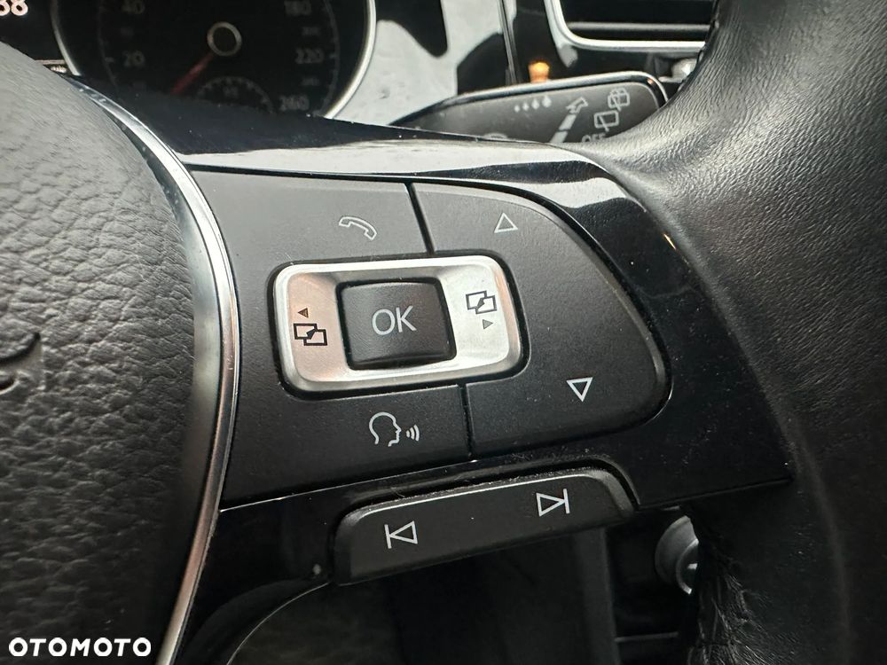 Volkswagen Golf 1.4 TSI BlueMotion Technology Allstar - 15