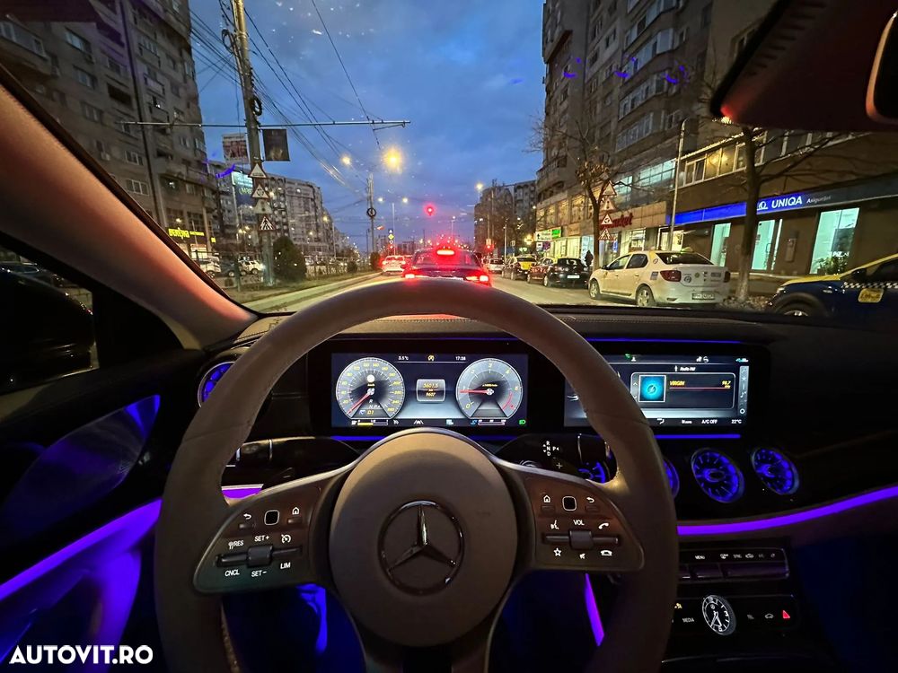Mercedes-Benz CLS - 9