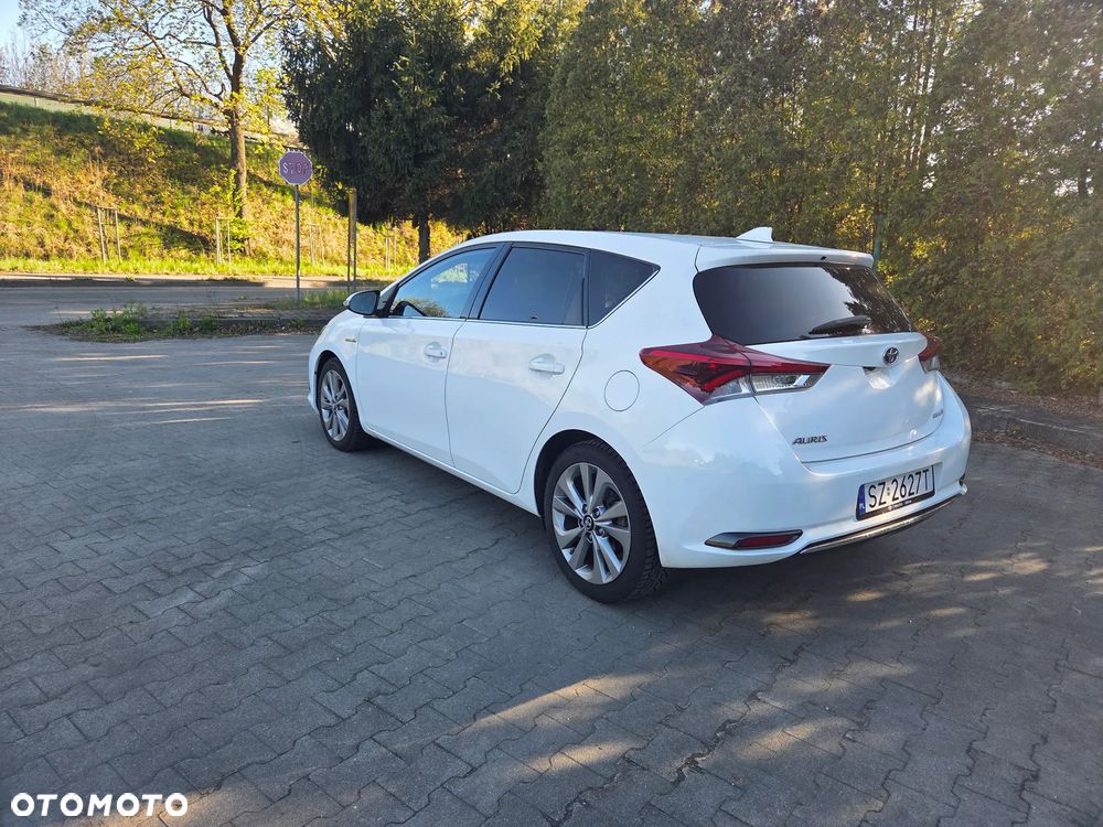 Toyota Auris - 6
