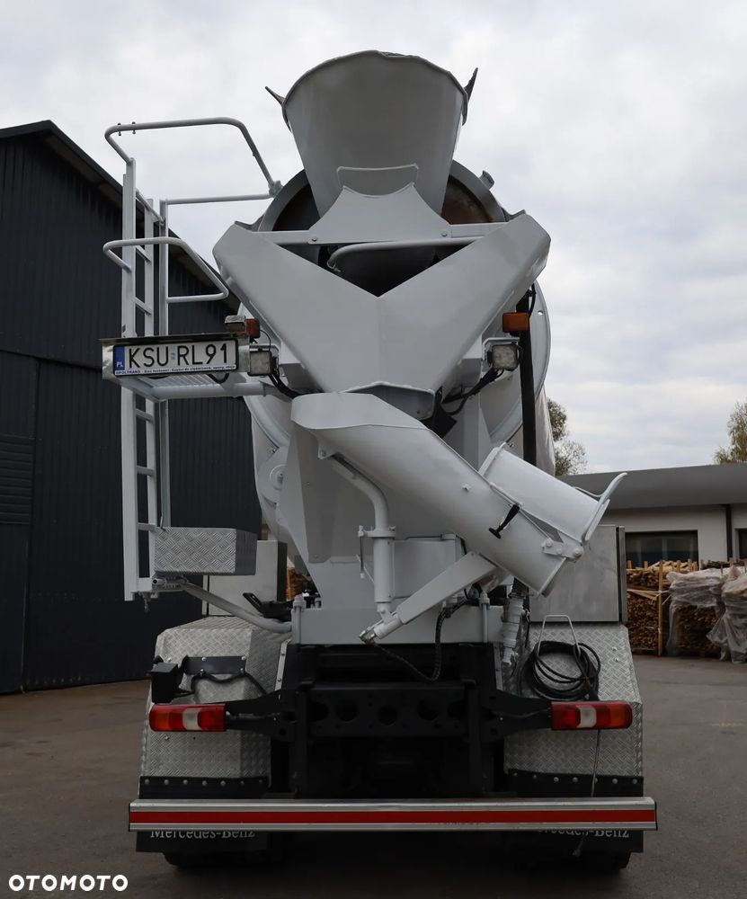 Mercedes-Benz Arocs 3251 - 7