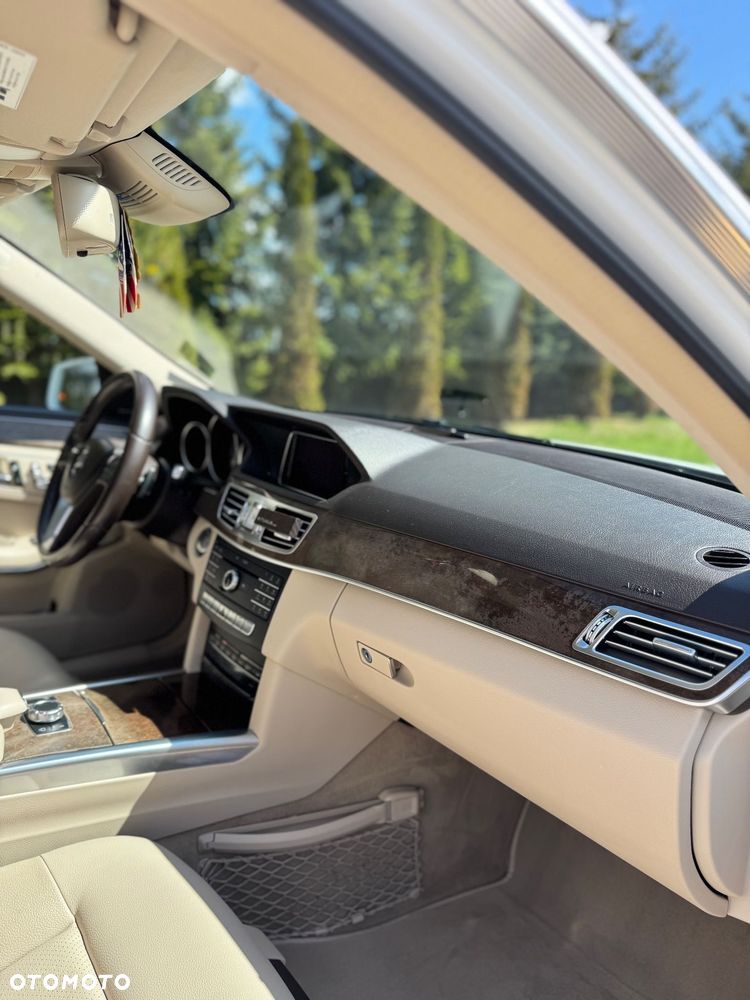 Mercedes-Benz Klasa E 350 7G-TRONIC - 26