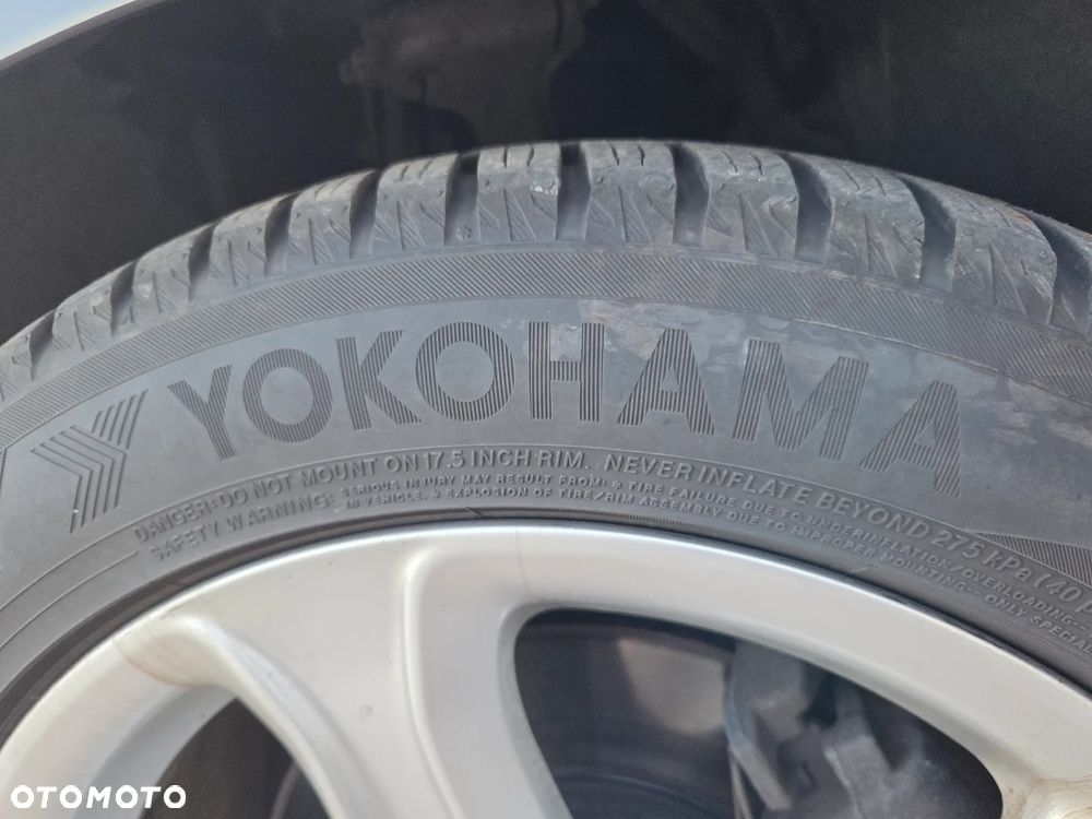 Audi A4 Avant 2.0 TDI DPF Ambiente - 34