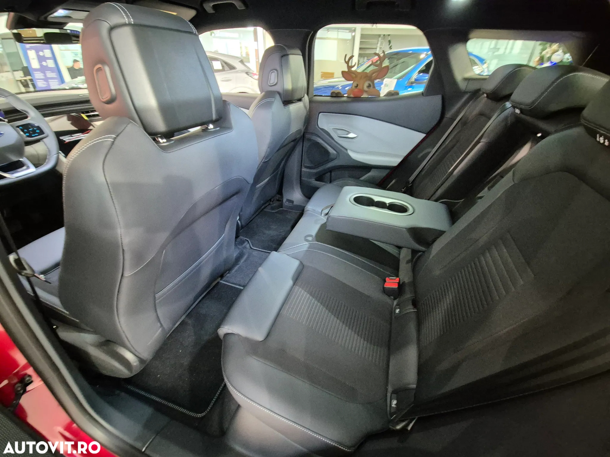 Ford Explorer AWD 79 kWh Extended Range Premium - 12