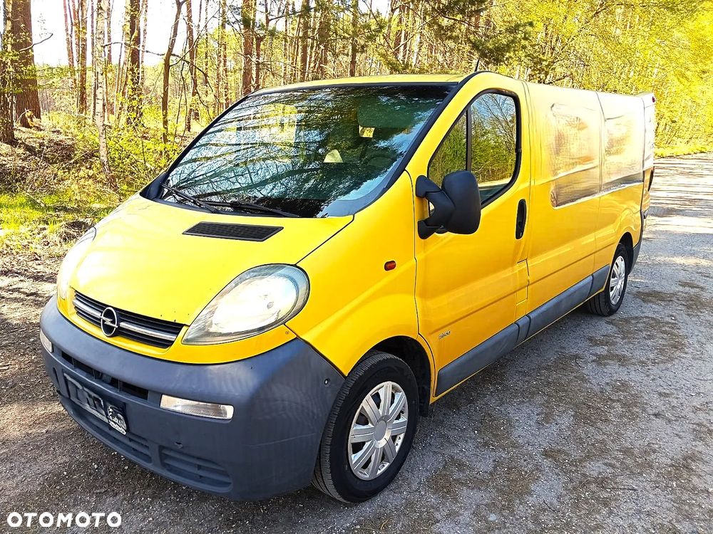 Opel Vivaro - 10