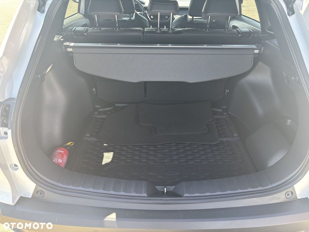 Toyota Corolla Cross 2.0 Hybrid Executive - 11